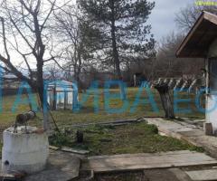 Къща до р. Арда в Долно Черковище, община Стамболово, област Хасково
