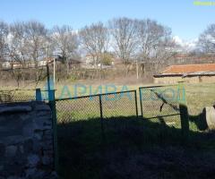 Парцел в с. Орлово с проект за къща и разрешение за строеж