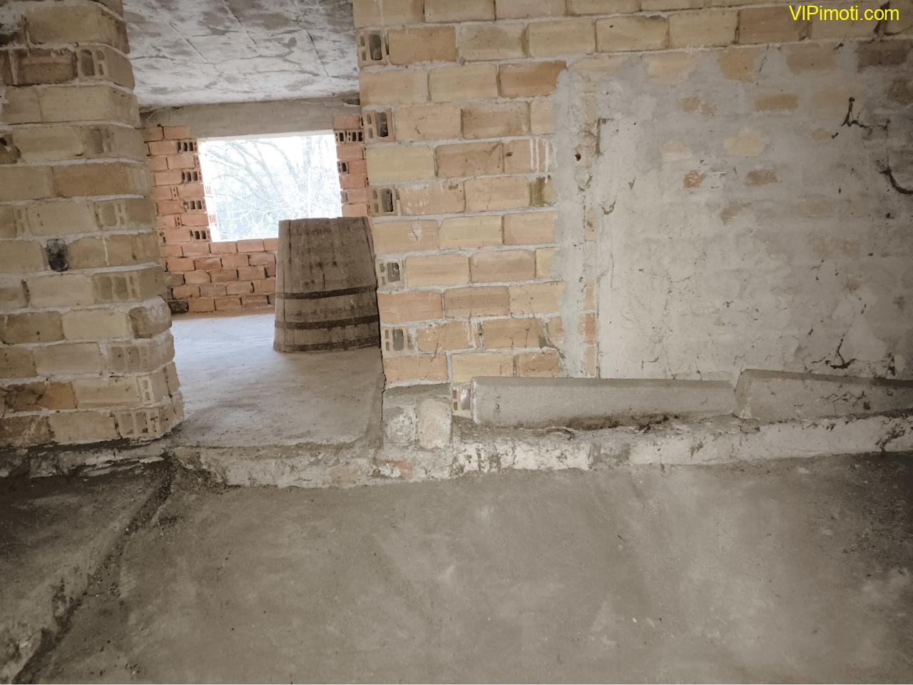 ДВЕ МАСИВНИ ТУХЛЕНИ КЪЩИ за продажба в село Яздач, на 20 км от гр. СТАРА ЗАГОРА - ИЗГОДНО ! ДВЕ МАСИВНИ ТУХЛЕНИ КЪЩИ за продажба в село Яздач, на 20 км от гр. СТАРА ЗАГОРА - ИЗГОДНО !