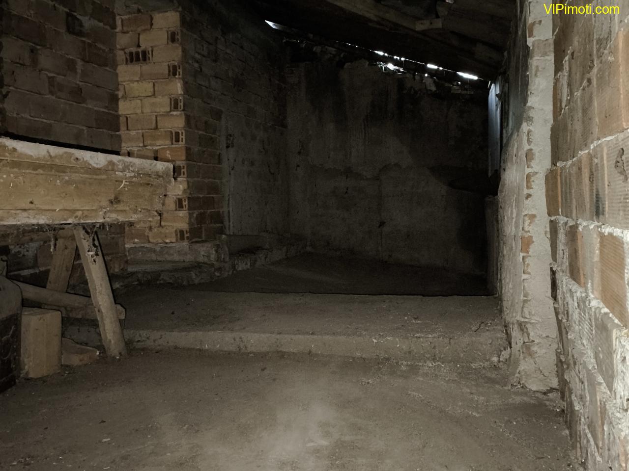 ДВЕ МАСИВНИ ТУХЛЕНИ КЪЩИ за продажба в село Яздач, на 20 км от гр. СТАРА ЗАГОРА - ИЗГОДНО ! ДВЕ МАСИВНИ ТУХЛЕНИ КЪЩИ за продажба в село Яздач, на 20 км от гр. СТАРА ЗАГОРА - ИЗГОДНО !